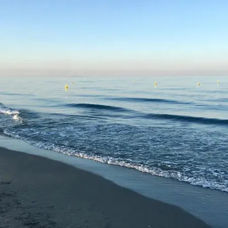 Jolie Maison Trois Trois Salles De Bain Holiday home *