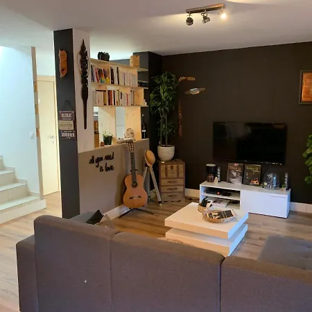 Jolie Maison Trois Trois Salles De Bain *