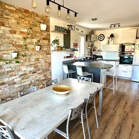 Jolie Maison Trois Trois Salles De Bain Prázdninový dům Borgo (Corsica)