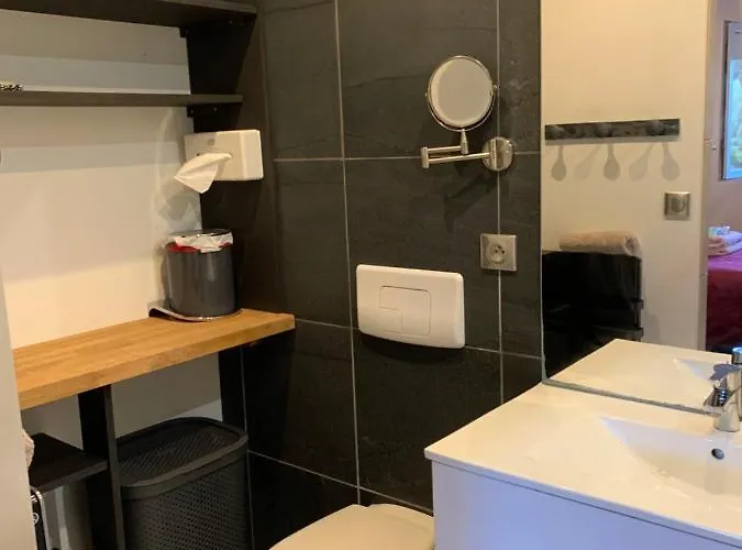 Prázdninový dům Jolie Maison Trois Trois Salles De Bain *