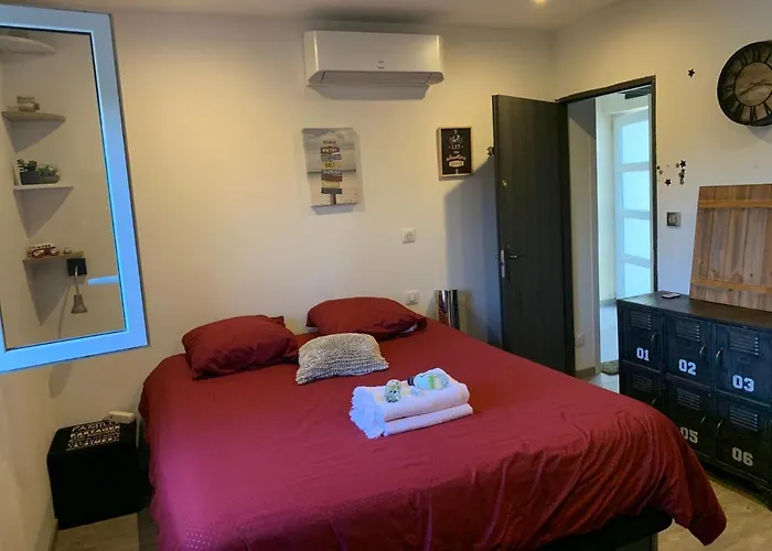 Jolie Maison Trois Trois Salles De Bain Holiday home Borgo (Corsica)